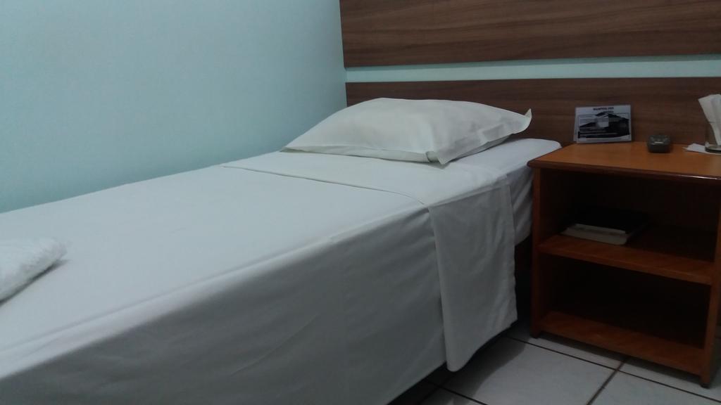 Sertãozinho Agapito Inn Hotel מראה חיצוני תמונה