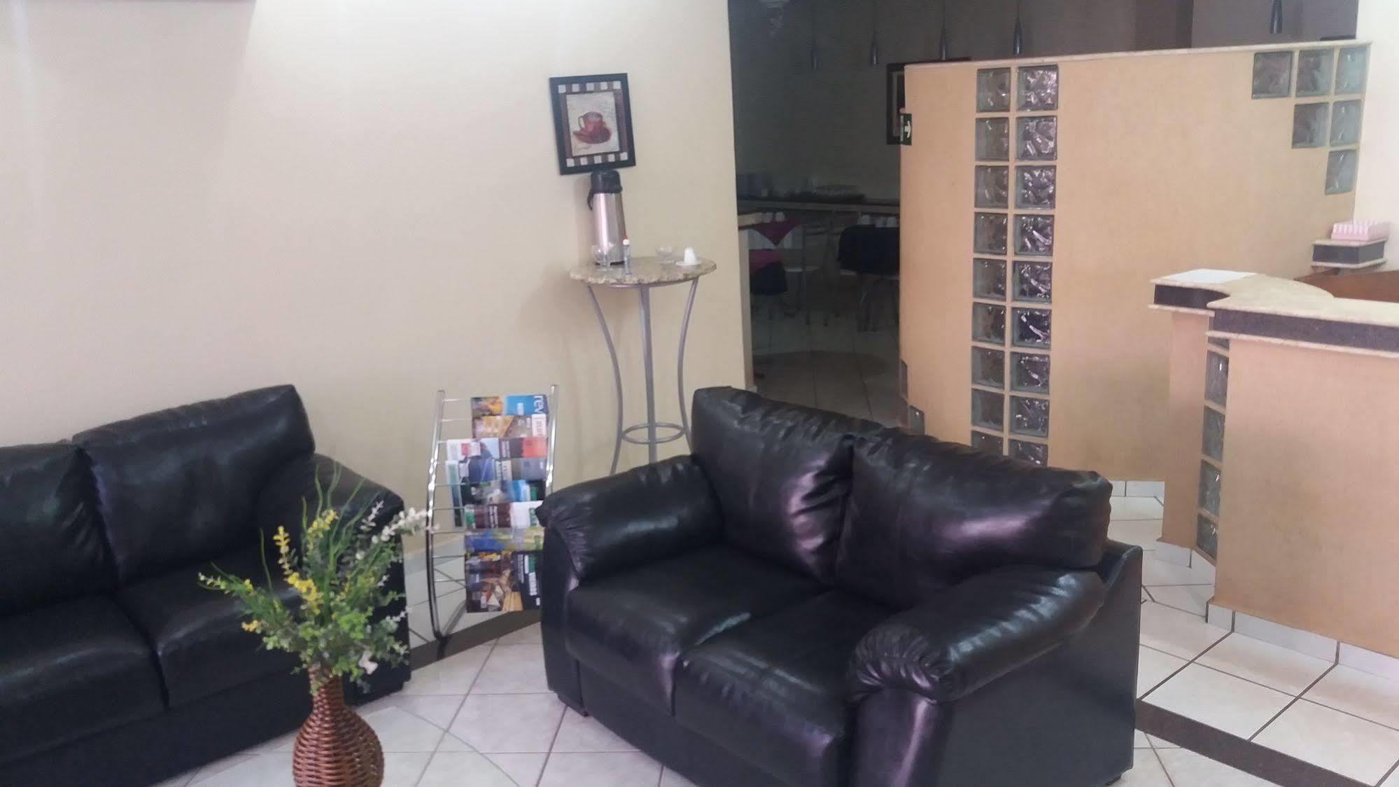 Sertãozinho Agapito Inn Hotel מראה חיצוני תמונה